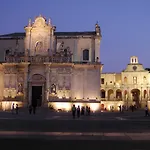 David House * Lecce