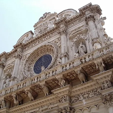 Διαμέρισμα David House